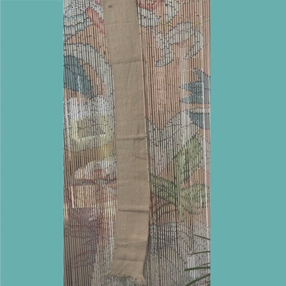 Ecuadorian 100% Wool Fringed Scarf, Natural Cream - Picture 8 of 11